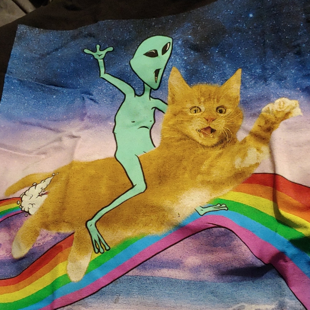 Alien, Kitty & Rainbow T-shirt